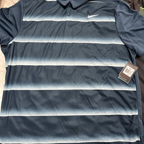 2 NWT Mens golf shirts - Picture 2 of 6